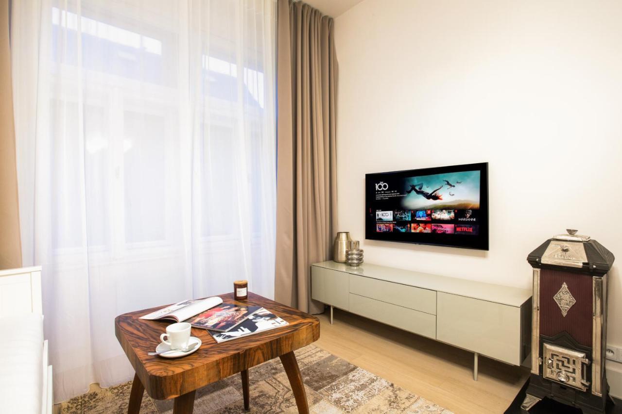 Apartma Andrea 1907 卡罗维发利 外观 照片
